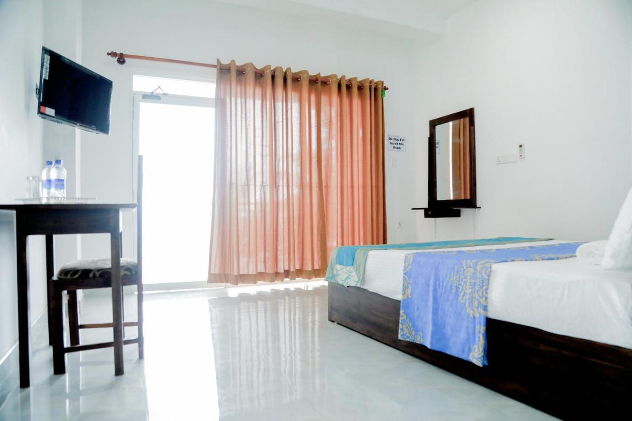 Araliya Lagoon Park Resort Negombo Exterior foto