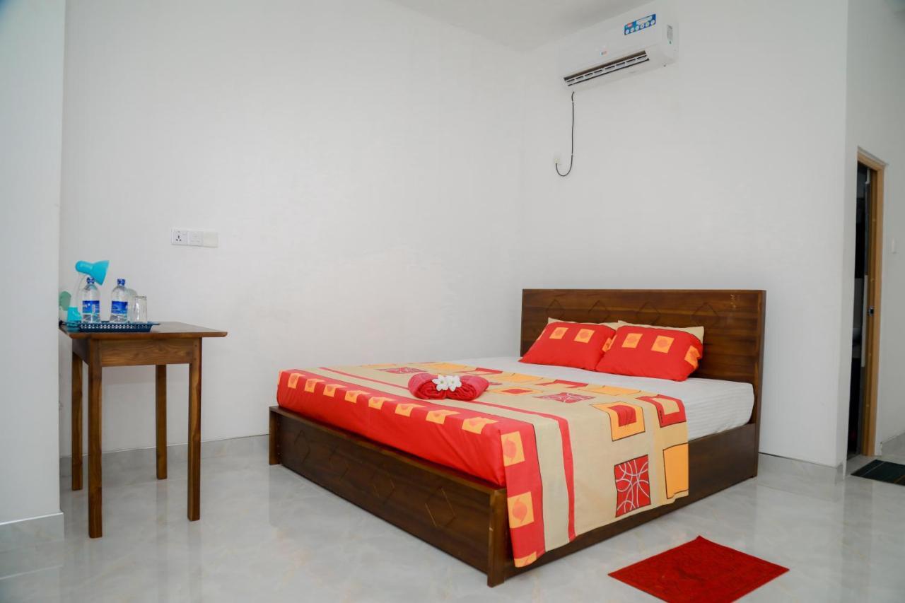 Araliya Lagoon Park Resort Negombo Exterior foto