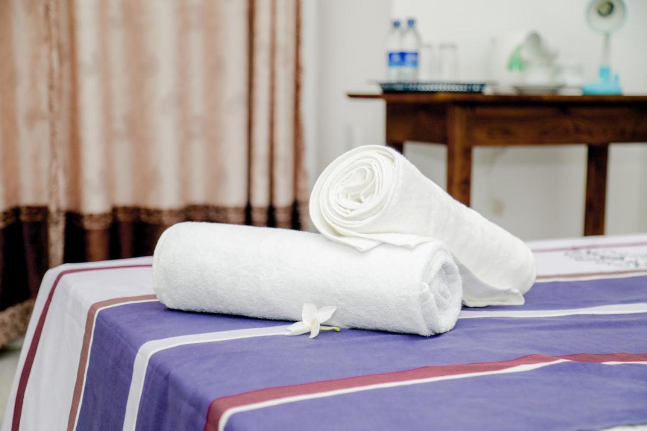 Araliya Lagoon Park Resort Negombo Exterior foto